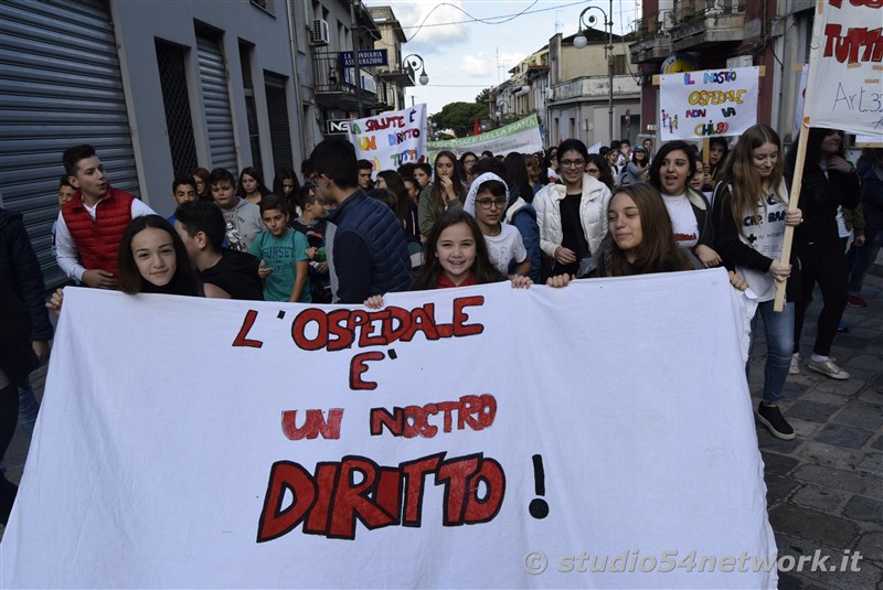 In migliaia a Polistena per difendiamo la Sanit