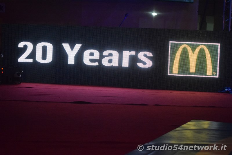 Rende, Centro Commerciale Metropolis, McDonald's compie 20 anni, con Studio54network