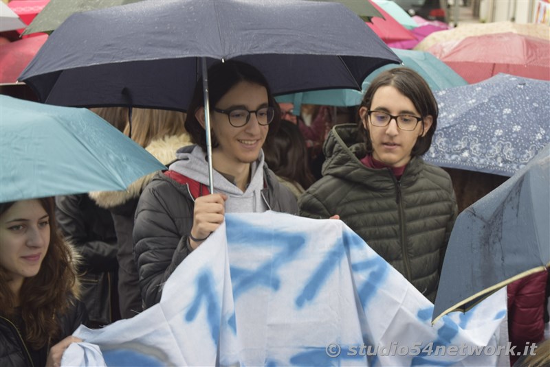 A Cittanova, tutti gli studenti della provincia di Reggio Calabria, uniti per la giornata internazionale dello studente