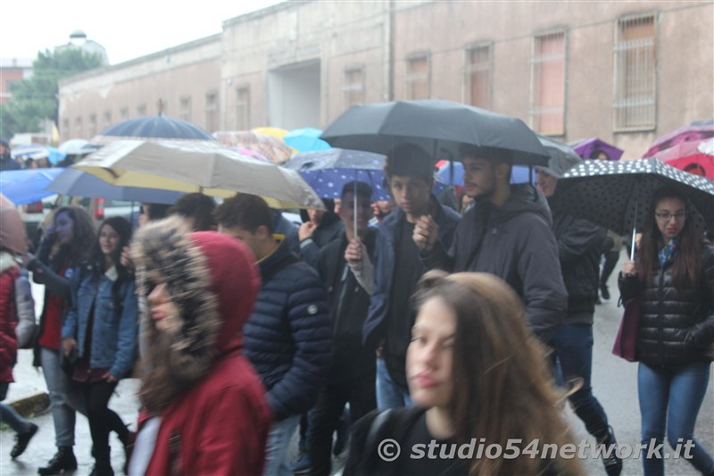 A Cittanova, tutti gli studenti della provincia di Reggio Calabria, uniti per la giornata internazionale dello studente