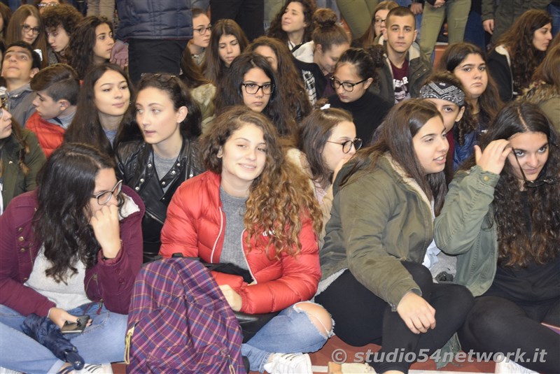 A Cittanova, tutti gli studenti della provincia di Reggio Calabria, uniti per la giornata internazionale dello studente