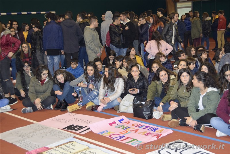 A Cittanova, tutti gli studenti della provincia di Reggio Calabria, uniti per la giornata internazionale dello studente