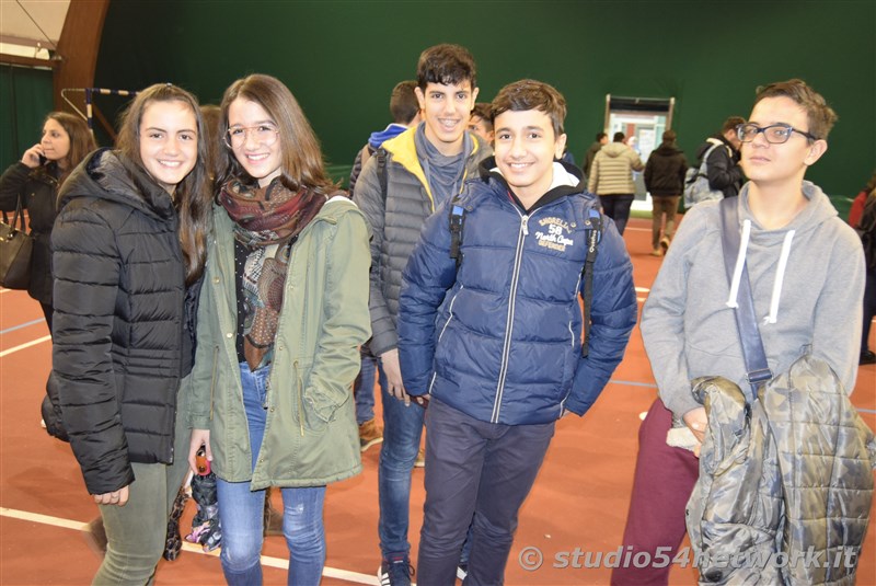 A Cittanova, tutti gli studenti della provincia di Reggio Calabria, uniti per la giornata internazionale dello studente