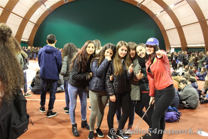 A Cittanova, tutti gli studenti della provincia di Reggio Calabria, uniti per la giornata internazionale dello studente