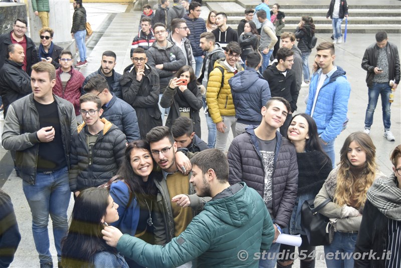 A Cittanova, tutti gli studenti della provincia di Reggio Calabria, uniti per la giornata internazionale dello studente