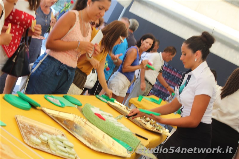 a-gioiosa-jonica-inaugura-pam-superstore-con-studio-54-network-we-love-calabria