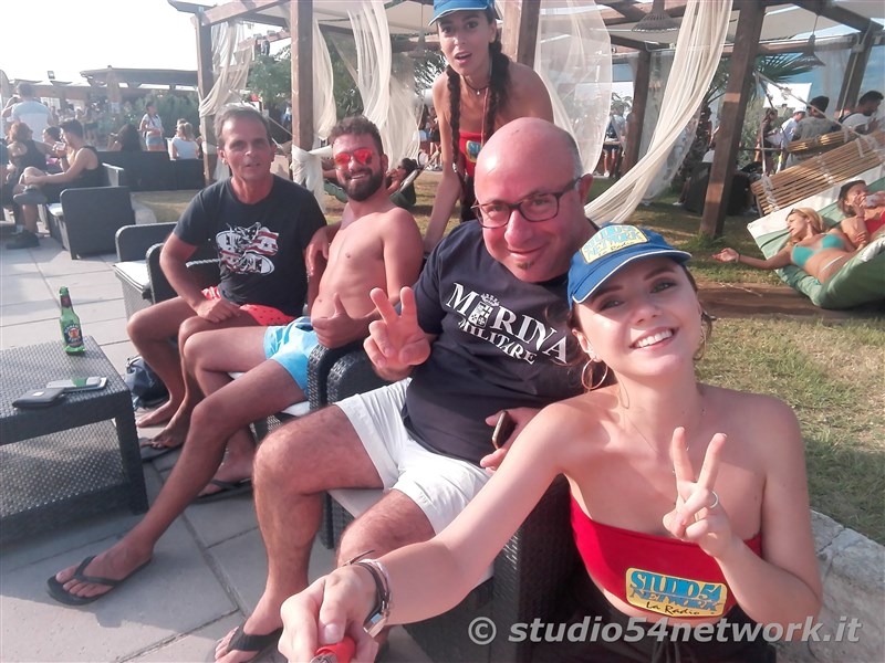 Gizzeria, Happy Sunset all'Hangloosebeach 2017, su Studio54network!