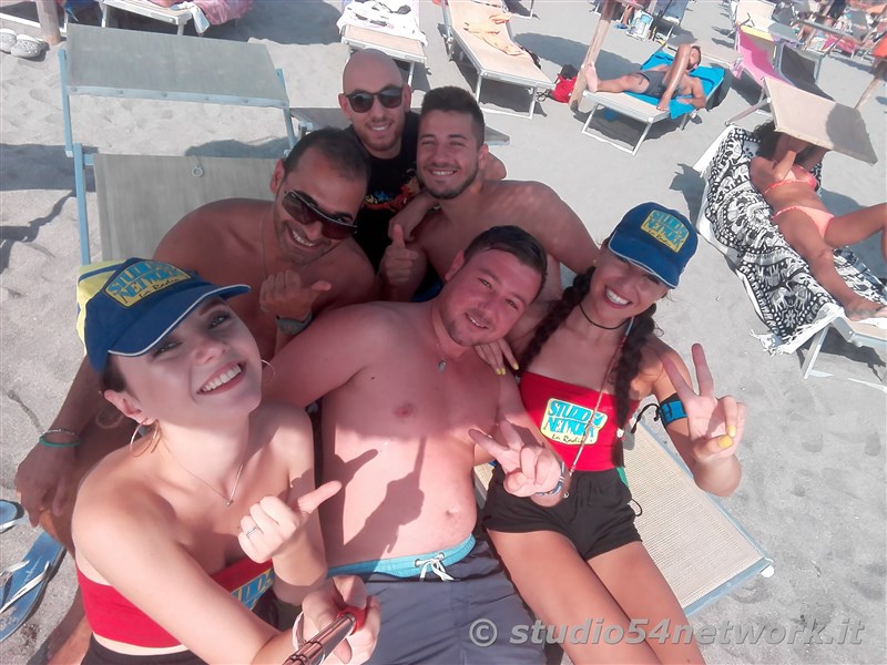 Gizzeria, Happy Sunset all'Hangloosebeach 2017, su Studio54network!