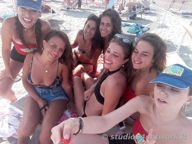 Gizzeria, Happy Sunset all'Hangloosebeach 2017, su Studio54network!