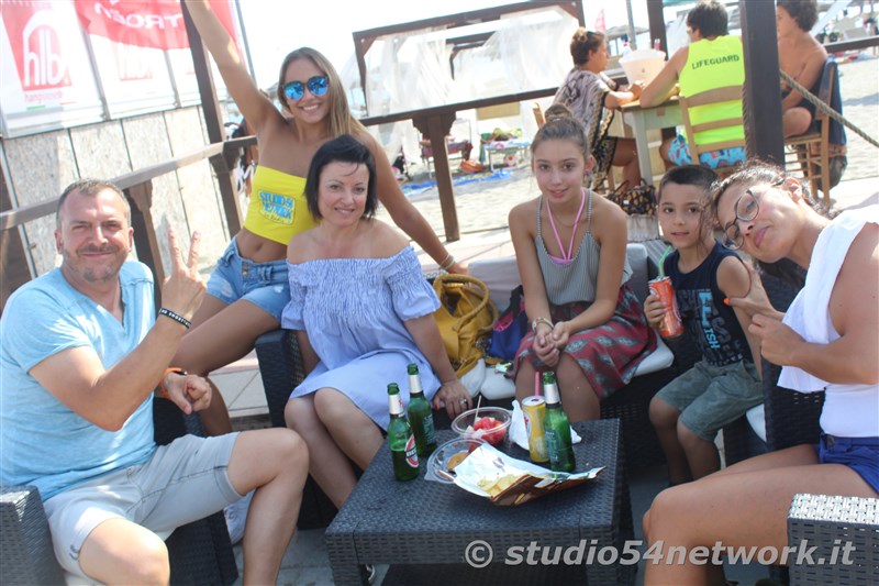Gizzeria, Happy Sunset all'Hangloosebeach 2017, su Studio54network!