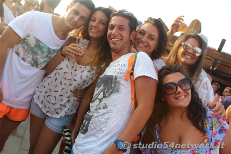 Gizzeria, Happy Sunset all'Hangloosebeach 2017, su Studio54network!