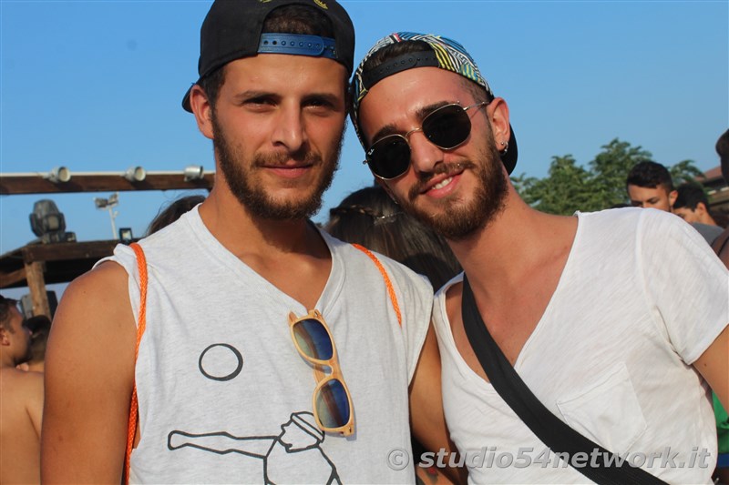 Gizzeria, Happy Sunset all'Hangloosebeach 2017, su Studio54network!