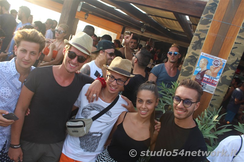 Gizzeria, Happy Sunset all'Hangloosebeach 2017, su Studio54network!