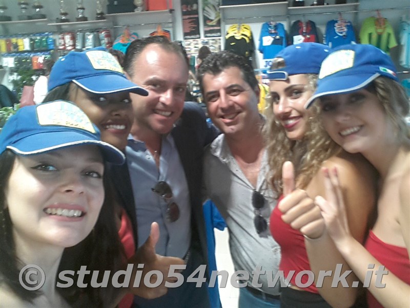 Ai Pini, Biobottega e Joma Sport, a Lamezia Terme, su Studio54network