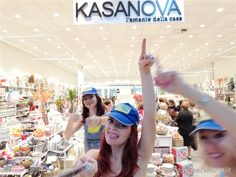 Apre Kasanova, al parco Commerciale La Galleria di Bovalino con  Studio54network.