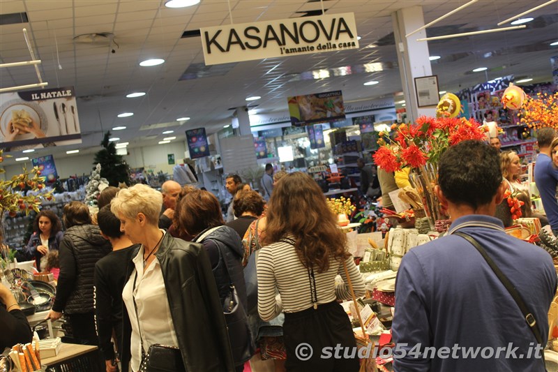 Apre Kasanova, al parco Commerciale La Galleria di Bovalino con  Studio54network.