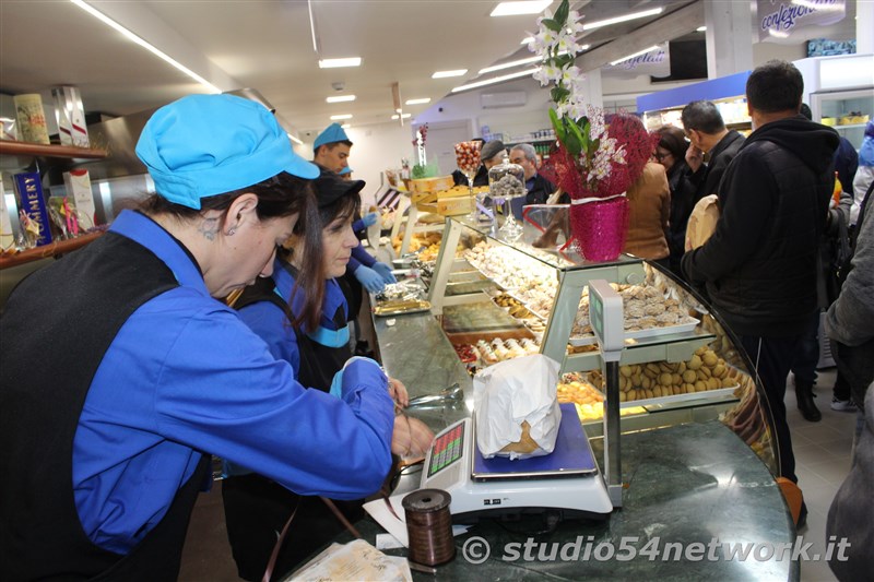 A Gerace apre Punto Risparmio, rosticceria, panetteria, pasticceria, con Studio54network
