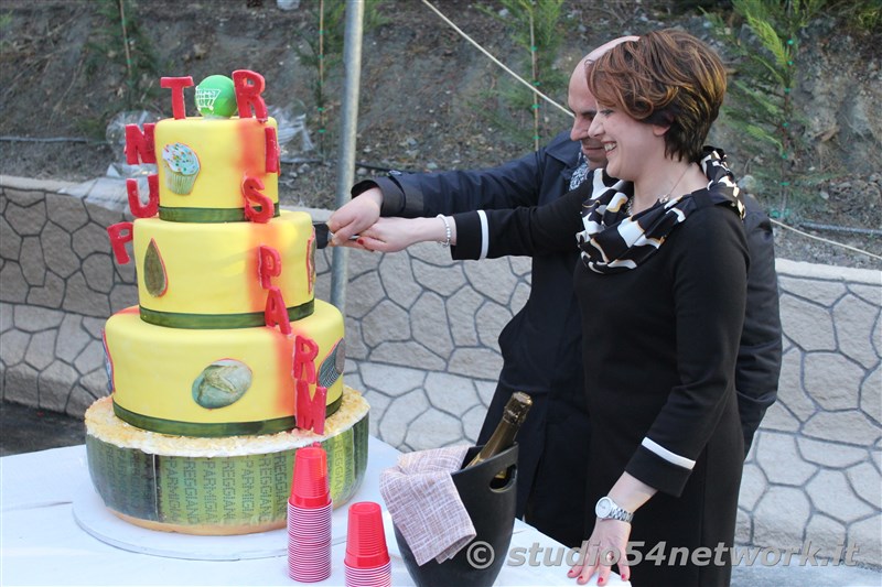 A Gerace apre Punto Risparmio, rosticceria, panetteria, pasticceria, con Studio54network