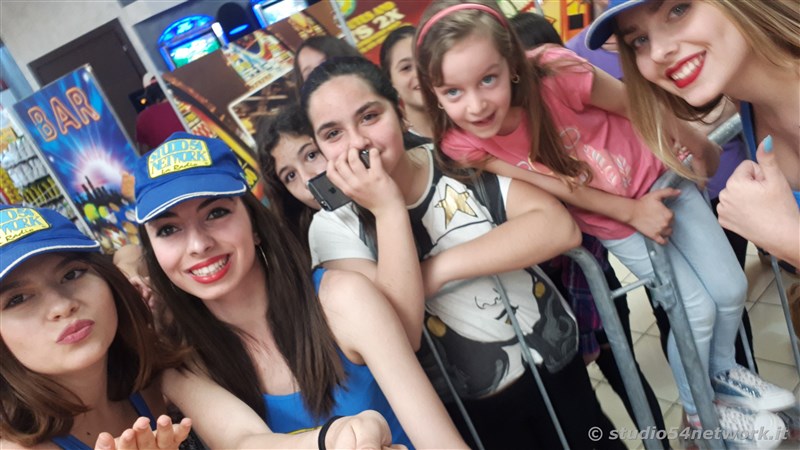 Tredicesimo compleanno al Centro commerciale Peguy, con Alex Belli e Angelo Famao