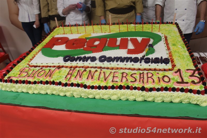 Tredicesimo compleanno al Centro commerciale Peguy, con Alex Belli e Angelo Famao