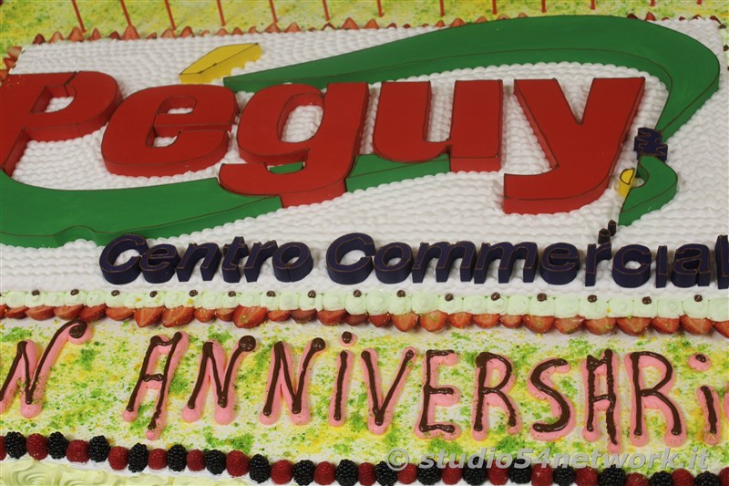 Tredicesimo compleanno al Centro commerciale Peguy, con Alex Belli e Angelo Famao