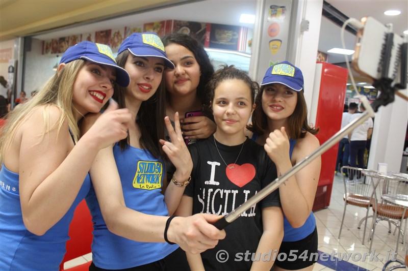 Tredicesimo compleanno al Centro commerciale Peguy, con Alex Belli e Angelo Famao