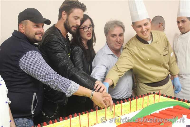 Tredicesimo compleanno al Centro commerciale Peguy, con Alex Belli e Angelo Famao