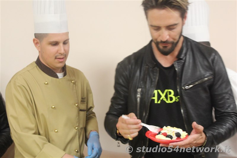 Tredicesimo compleanno al Centro commerciale Peguy, con Alex Belli e Angelo Famao