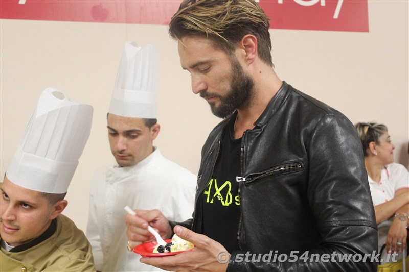 Tredicesimo compleanno al Centro commerciale Peguy, con Alex Belli e Angelo Famao