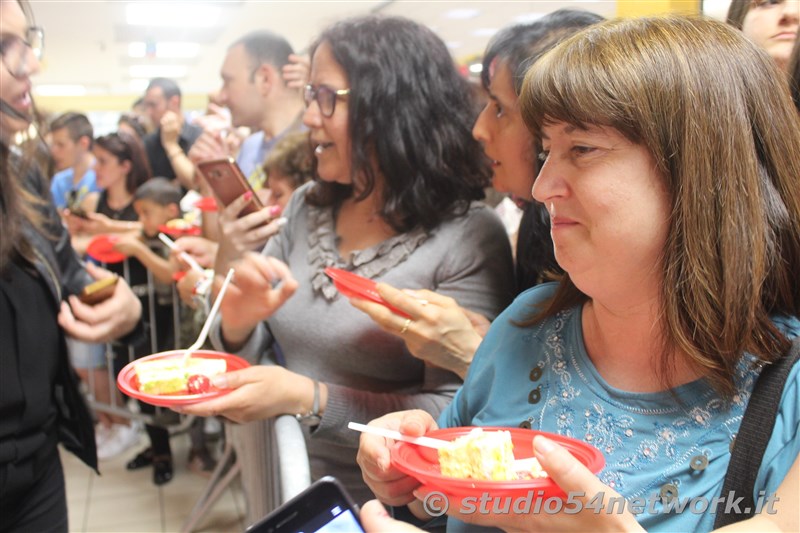 Tredicesimo compleanno al Centro commerciale Peguy, con Alex Belli e Angelo Famao