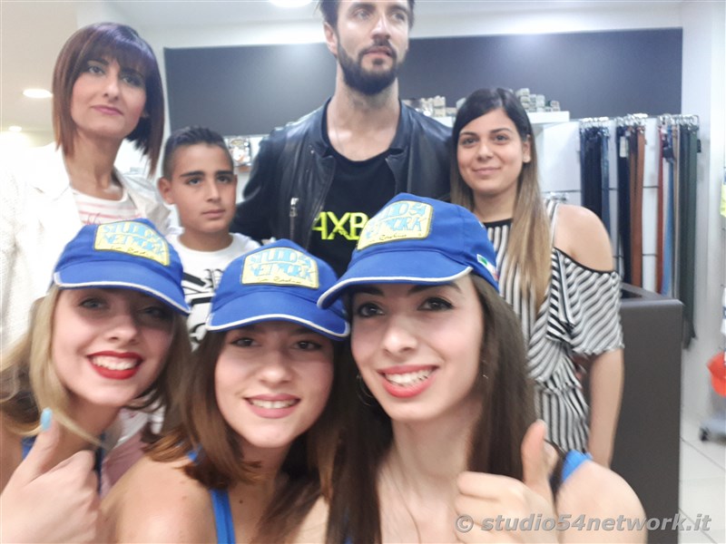 Tredicesimo compleanno al Centro commerciale Peguy, con Alex Belli e Angelo Famao