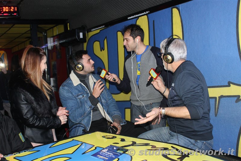 Francesco Monte alla Galleria di Bovalino con Studio54network nella Notte degli Sconti