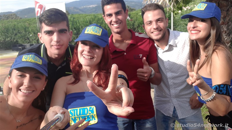 Happy Hour a Gizzeria, nell'Hang Loose Beach, con Studio54network