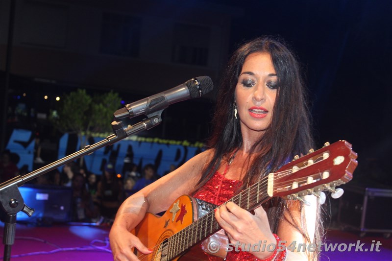 Melicucco Sold Out con lo Studio54Live! Sul palco Shade, Leda Battisti, Federica Carta, 