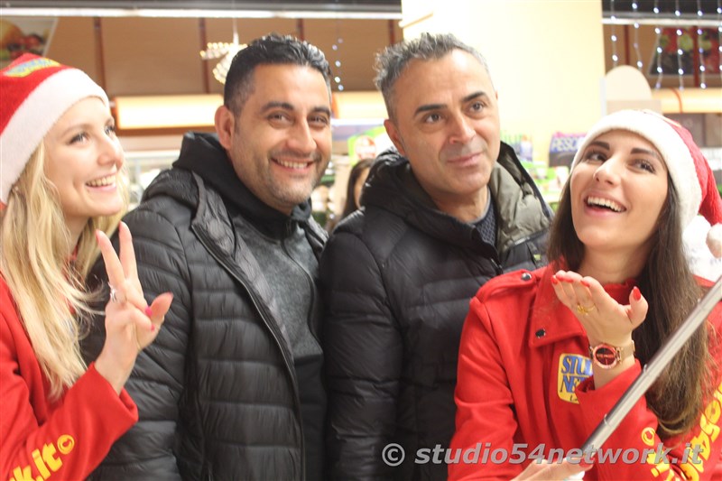 A Bovalino, al Centro Commerciale i Gelsomini,  con Amaro Rupes  gi Natale