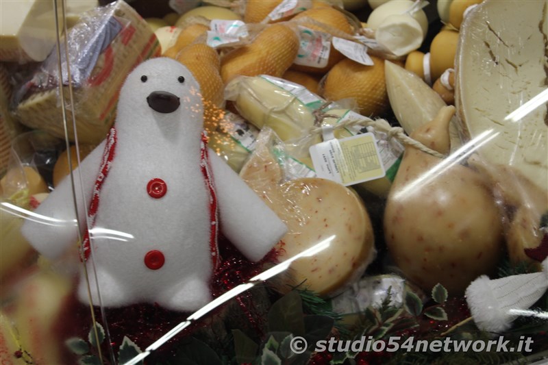 A Bovalino, al Centro Commerciale i Gelsomini,  con Amaro Rupes  gi Natale