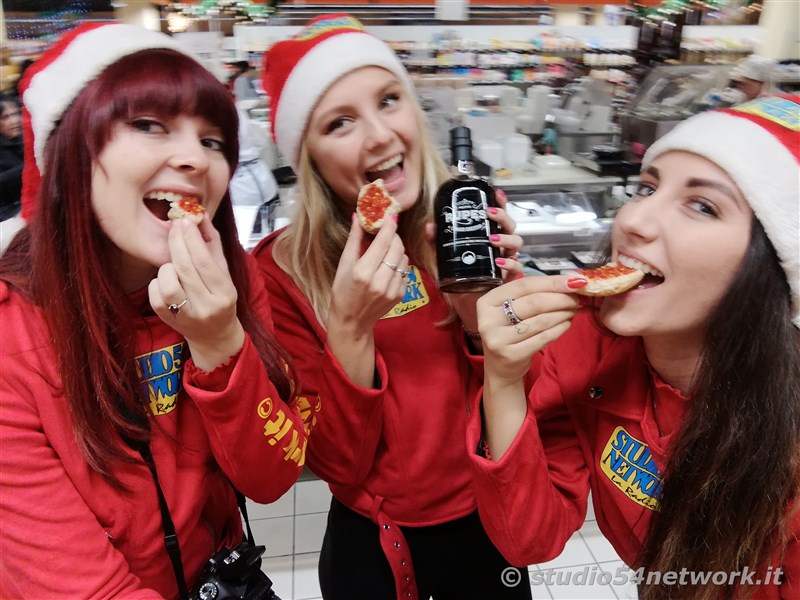 A Bovalino, al Centro Commerciale i Gelsomini,  con Amaro Rupes  gi Natale