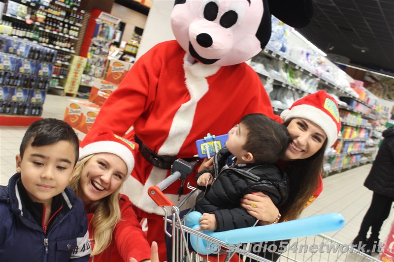 A Bovalino, al Centro Commerciale i Gelsomini,  con Amaro Rupes  gi Natale