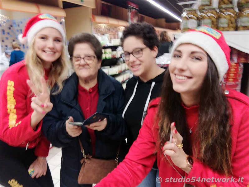 A Bovalino, al Centro Commerciale i Gelsomini,  con Amaro Rupes  gi Natale