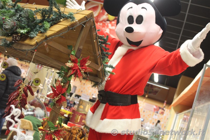 A Bovalino, al Centro Commerciale i Gelsomini,  con Amaro Rupes  gi Natale
