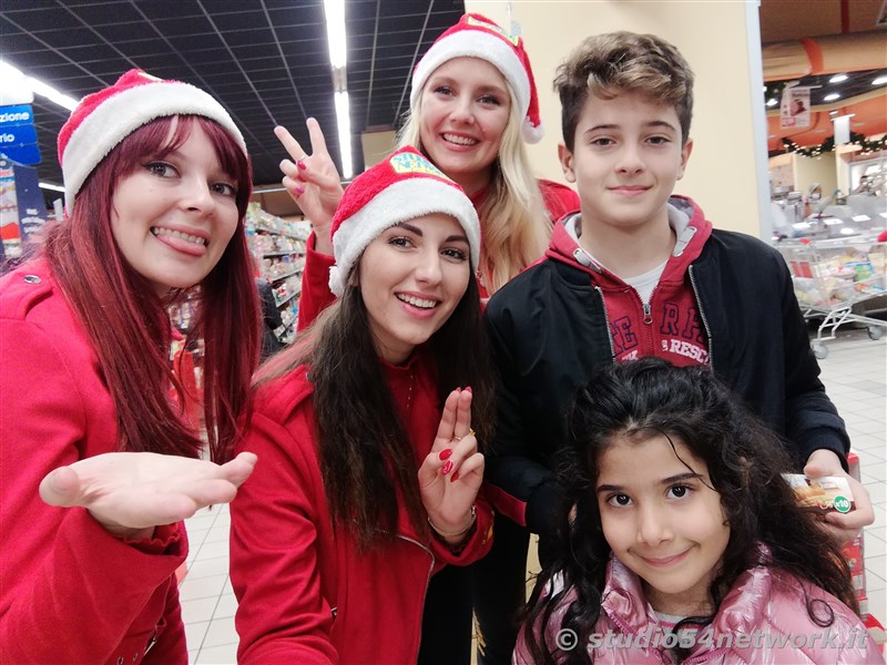 A Bovalino, al Centro Commerciale i Gelsomini,  con Amaro Rupes  gi Natale