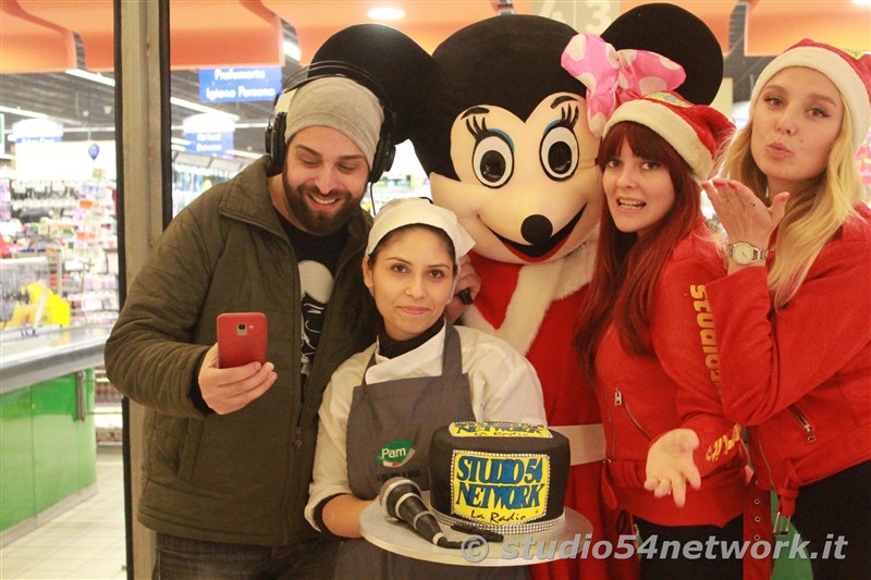 A Bovalino, al Centro Commerciale i Gelsomini,  con Amaro Rupes  gi Natale