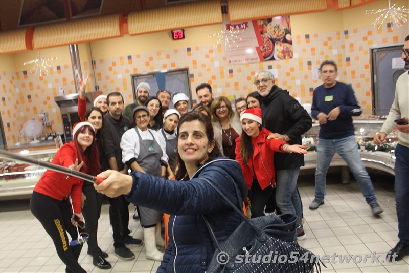 A Bovalino, al Centro Commerciale i Gelsomini,  con Amaro Rupes  gi Natale