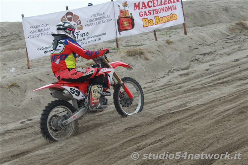 Bagno di pubblico per la finale Beachcross 2019, sul lungomare di Roccella Jonica. In diretta interregionale solo su Studio54ne