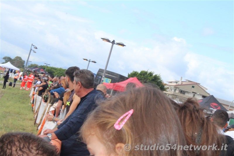 Bagno di pubblico per la finale Beachcross 2019, sul lungomare di Roccella Jonica. In diretta interregionale solo su Studio54ne
