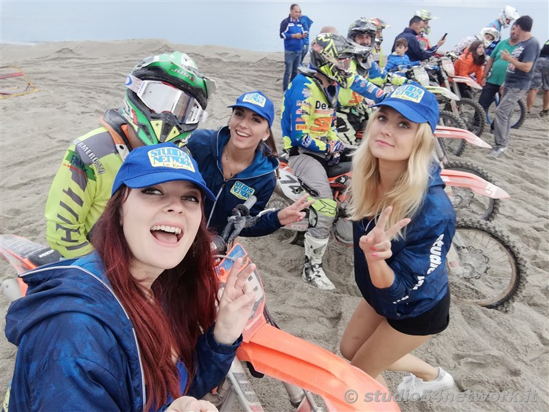 Bagno di pubblico per la finale Beachcross 2019, sul lungomare di Roccella Jonica. In diretta interregionale solo su Studio54ne