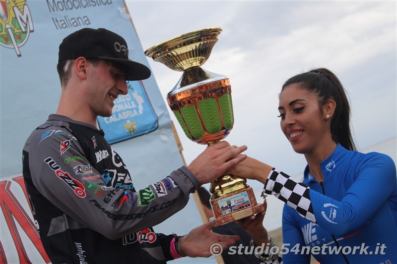 Bagno di pubblico per la finale Beachcross 2019, sul lungomare di Roccella Jonica. In diretta interregionale solo su Studio54ne