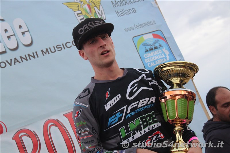 Bagno di pubblico per la finale Beachcross 2019, sul lungomare di Roccella Jonica. In diretta interregionale solo su Studio54ne
