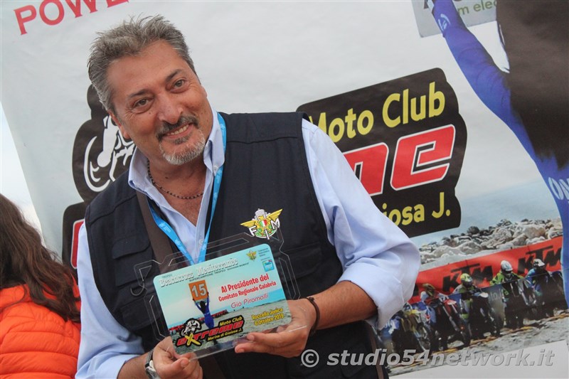 Bagno di pubblico per la finale Beachcross 2019, sul lungomare di Roccella Jonica. In diretta interregionale solo su Studio54ne