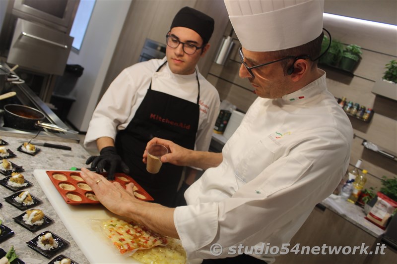 A Gioiosa Jonica, con Scali Arredamenti, inaugura il nuovissimo Show-room di Scavolini - 6 aprile 2019